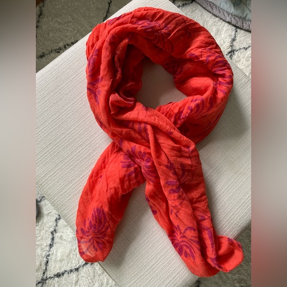Fashion Infinity Scarf - Picture 5 of 5
